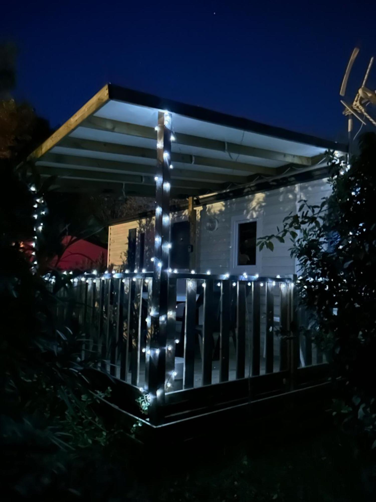 Mobil-Home Au Pied Du Luberon 拉罗克当泰龙 外观 照片